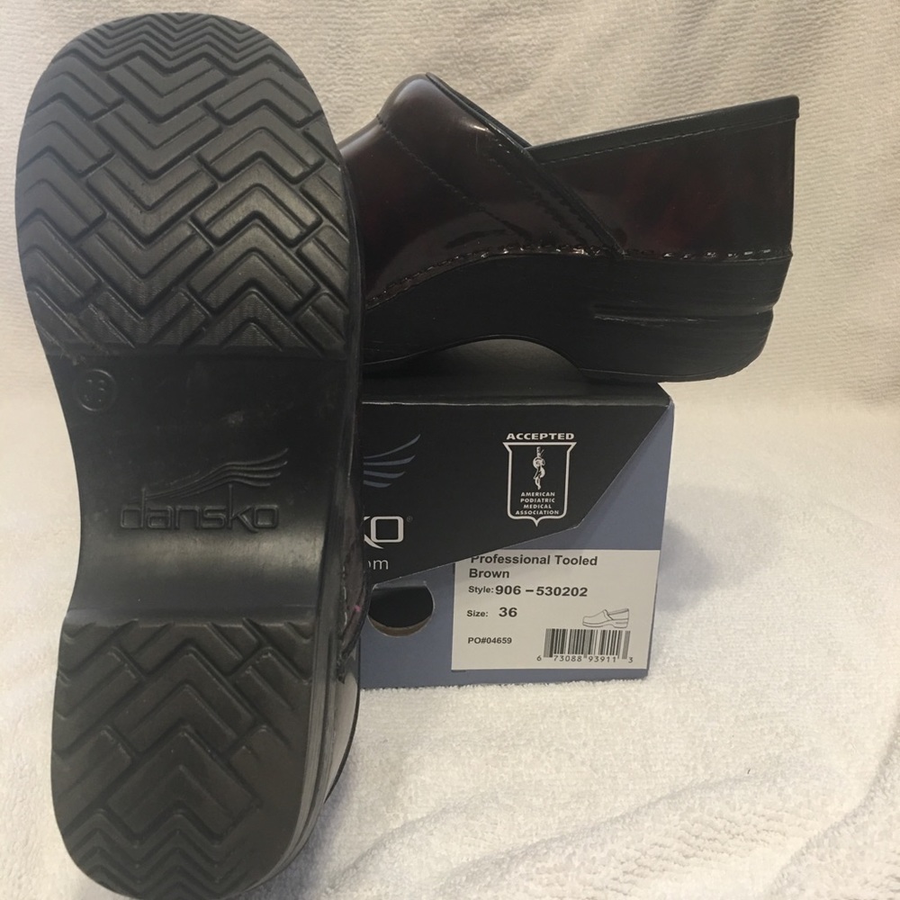 Shoes - Picture 2 of 2